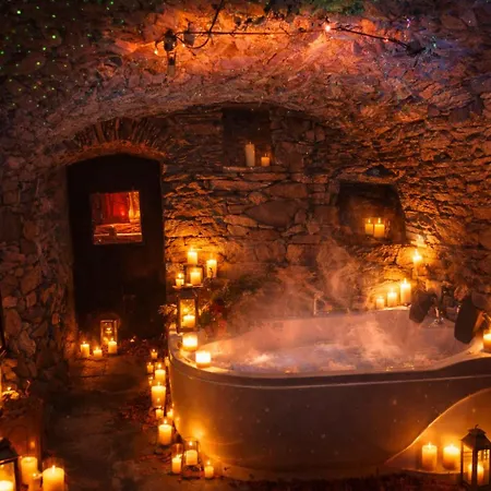 Il Castello Di Darany Сasa de vacaciones *